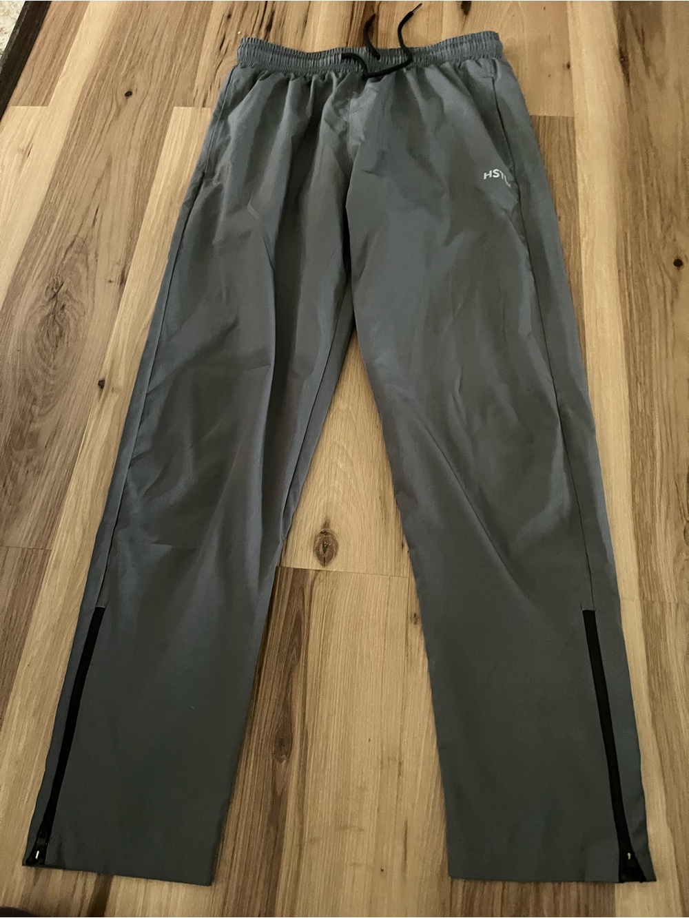 HSTL Made Pants Mens size M Ins grey Drawstring Jogger Nylon Athletic Fit